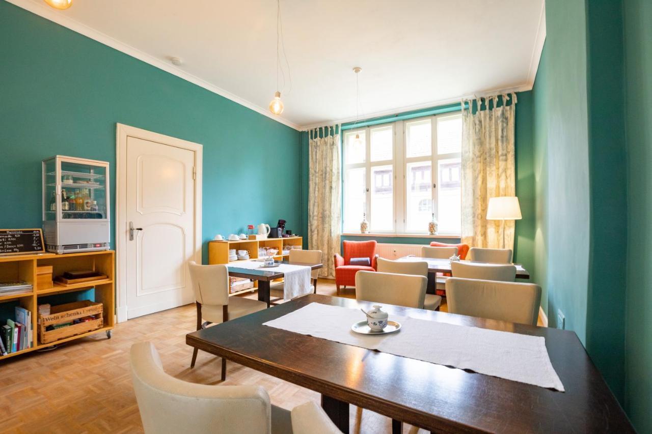Kavaliershaus Krumke - Gaestehaus Im Schlosspark - Schluesselbox - Kein Tv Ξενοδοχείο Εξωτερικό φωτογραφία