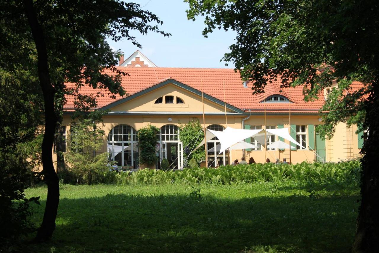 Kavaliershaus Krumke - Gaestehaus Im Schlosspark - Schluesselbox - Kein Tv Ξενοδοχείο Εξωτερικό φωτογραφία